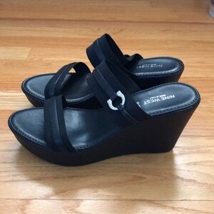 NWOB Nine West Black Wedge Sandals NWOT